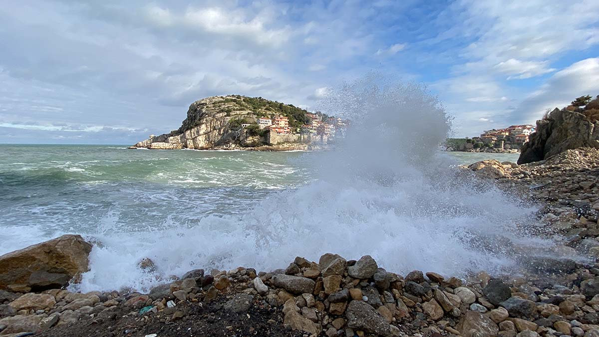 Amasra'da kuvvetli rüzgar