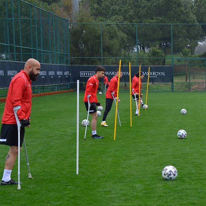 Ampute Futbol Dünya Şampiyonası'nda hedef kupa