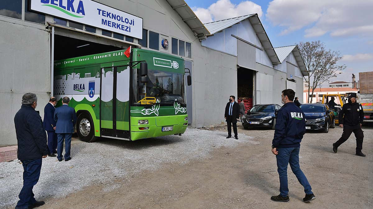 Elektrikli Otobüs Dönüşüm Projesi Londra yolcusu