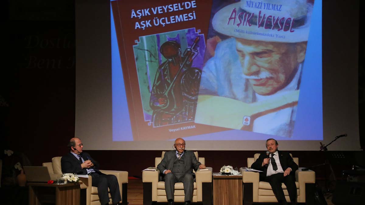 Aşık Veysel'in ölüm yıl dönümü unutulmadı