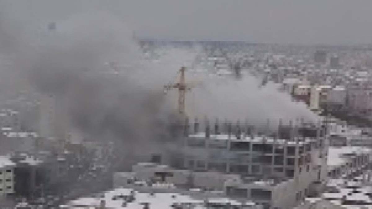 Bağcılar'da inşaatta yangın