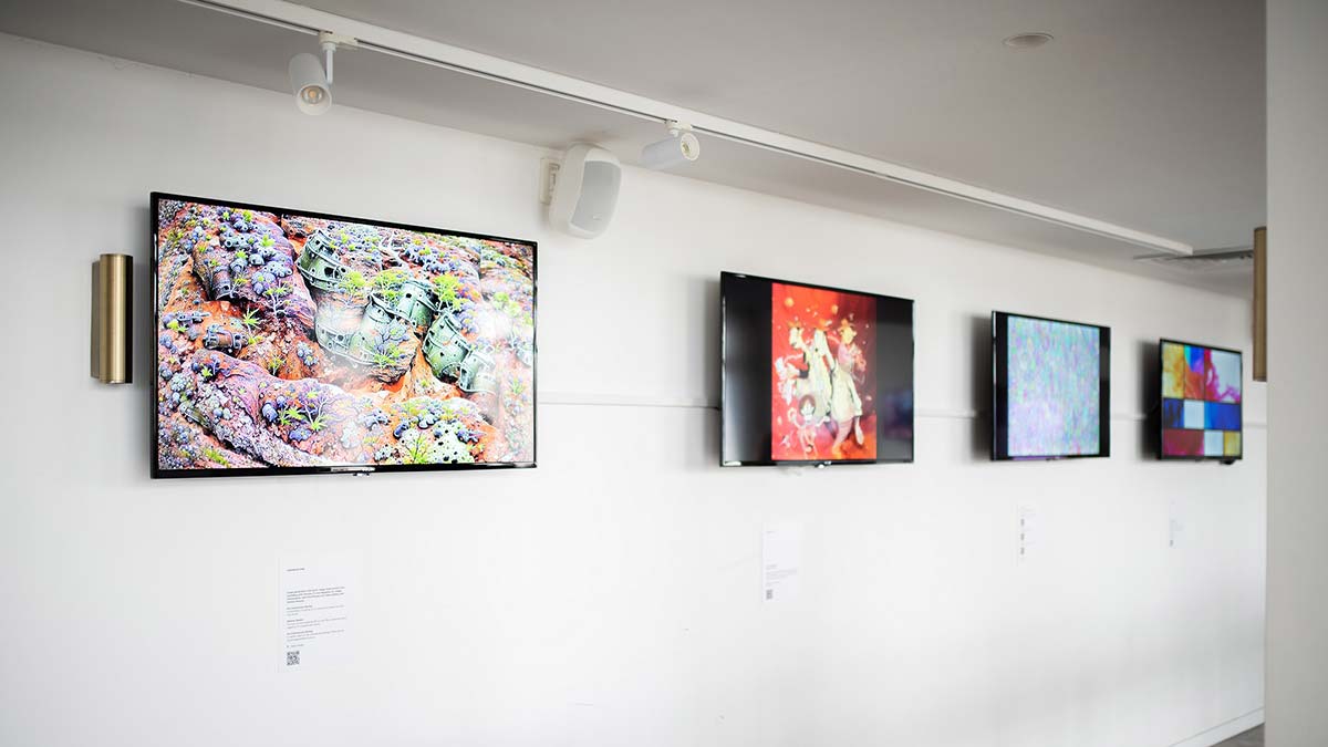 Baharın NFT Hali sergisi sanatçıları buluşturdu