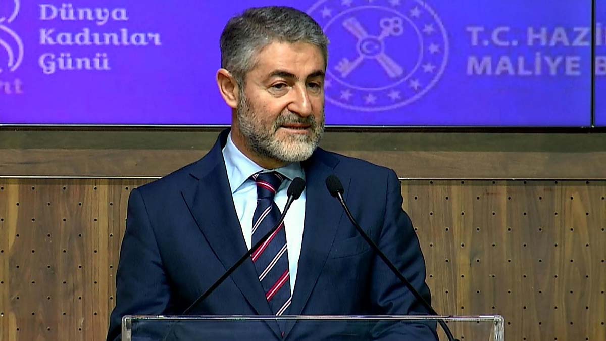 Kadınlar başımızın tacı