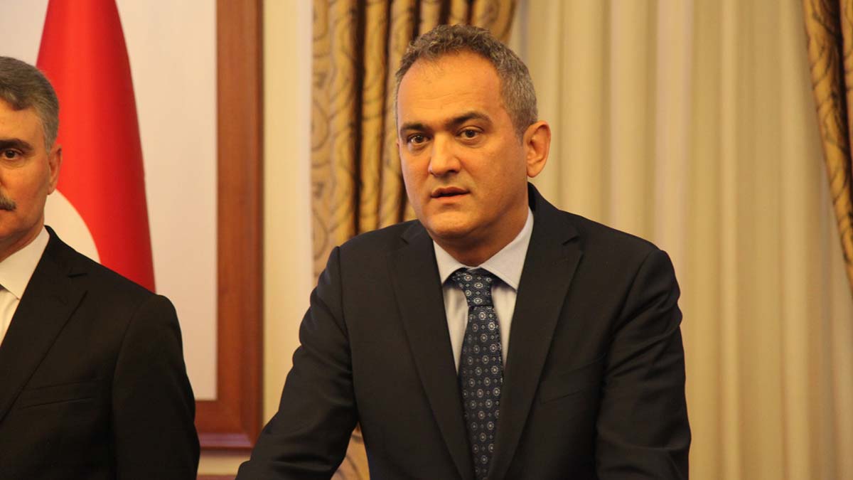 Eğitim ve öğretime kararlılıkla devam ediyoruz