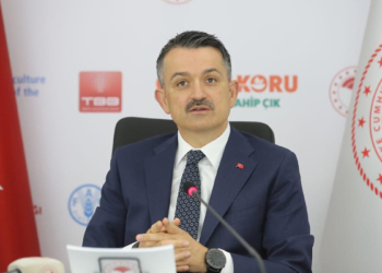 Bekir Pakdemirli'nin yerine Vahit Kirişci atandı