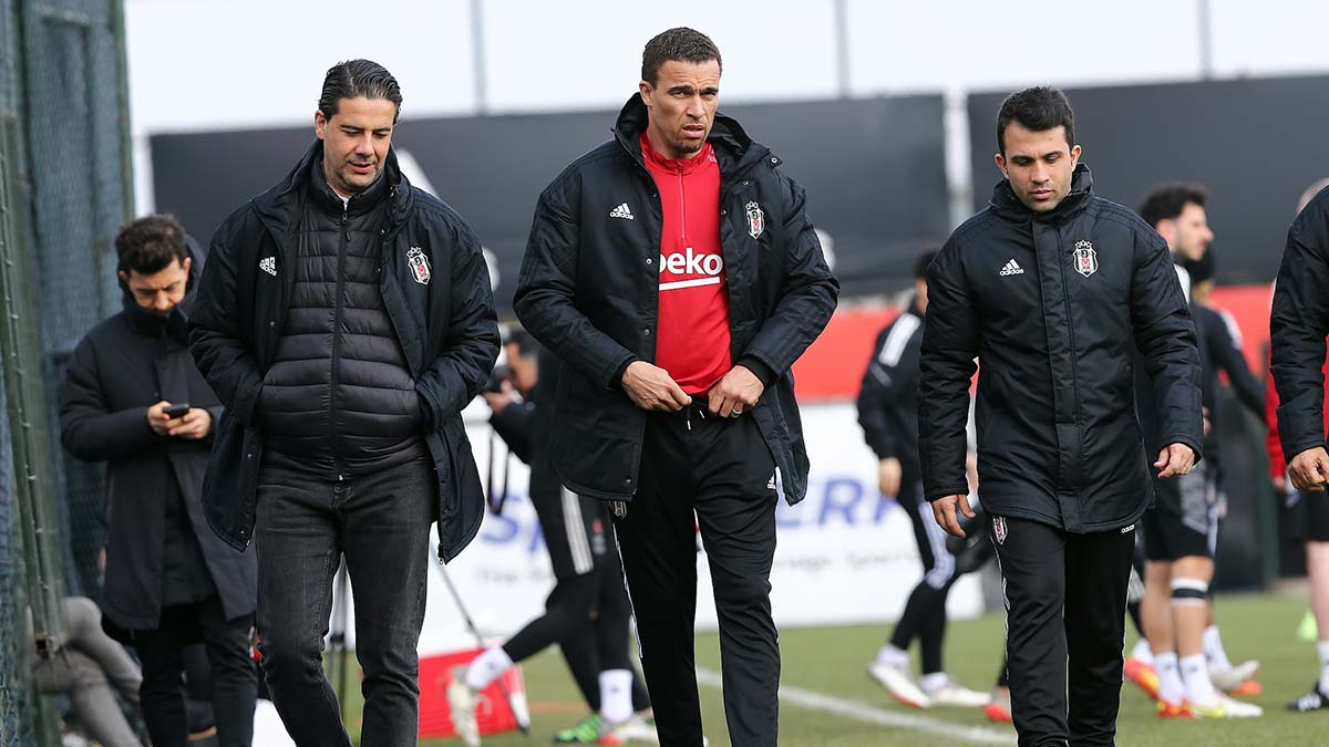 Press-dinamizm-eğitim=Valerien İsmael