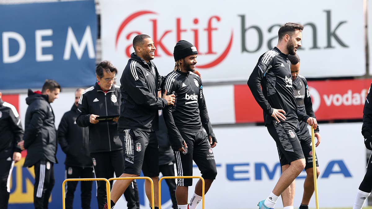 Press-dinamizm-eğitim=Valerien İsmael