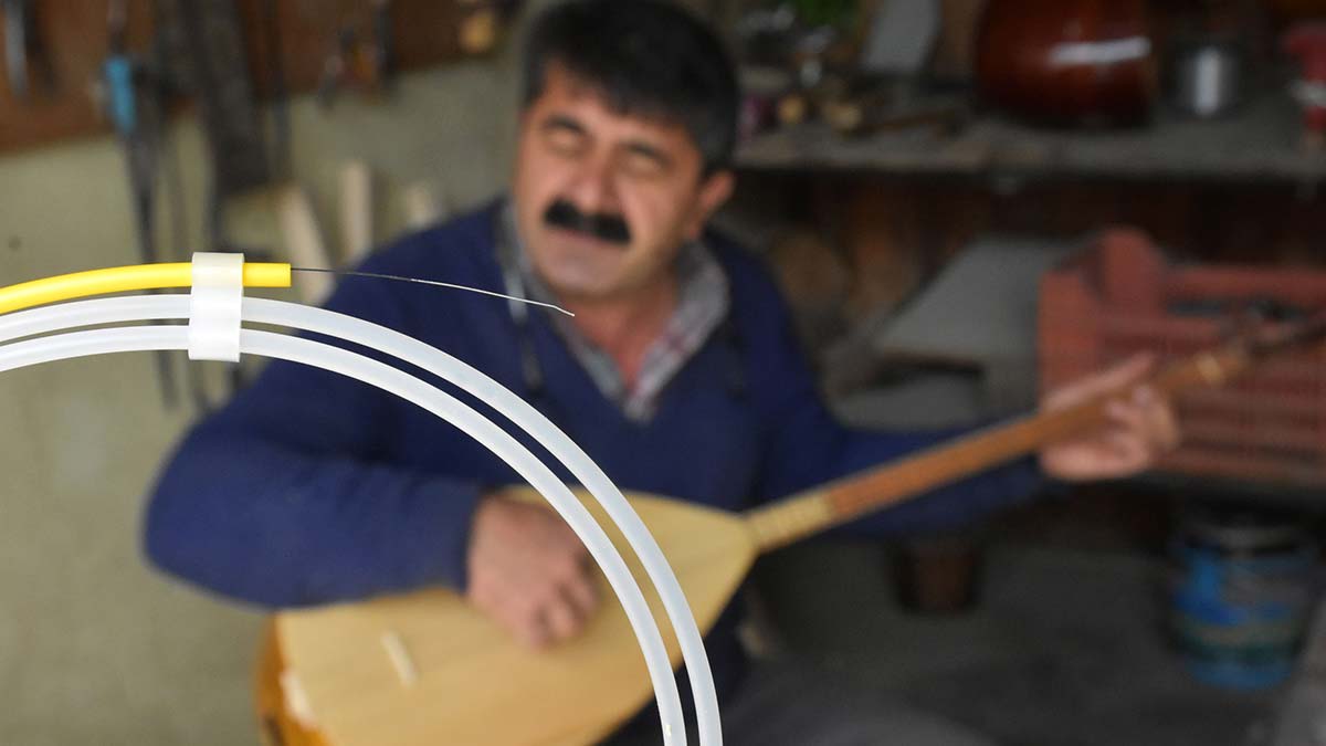 Anjiyo telini bağlamaya taktı
