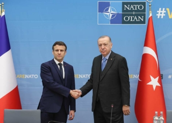 Erdoğan Emmanuel Macron ile görüştü