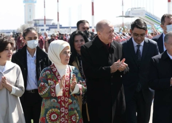 Erdoğan Özbekistan'ın Urgenç kentine geldi