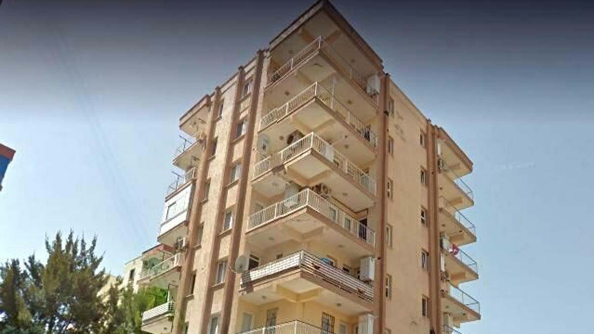 İzmir'de depremde yıkılan 11 kişinin yaşamını yitirdiği, 7 kişinin de yaralandığı Yağcıoğlu Apartmanı davasında sanıklara 12.5 yıl hapis.