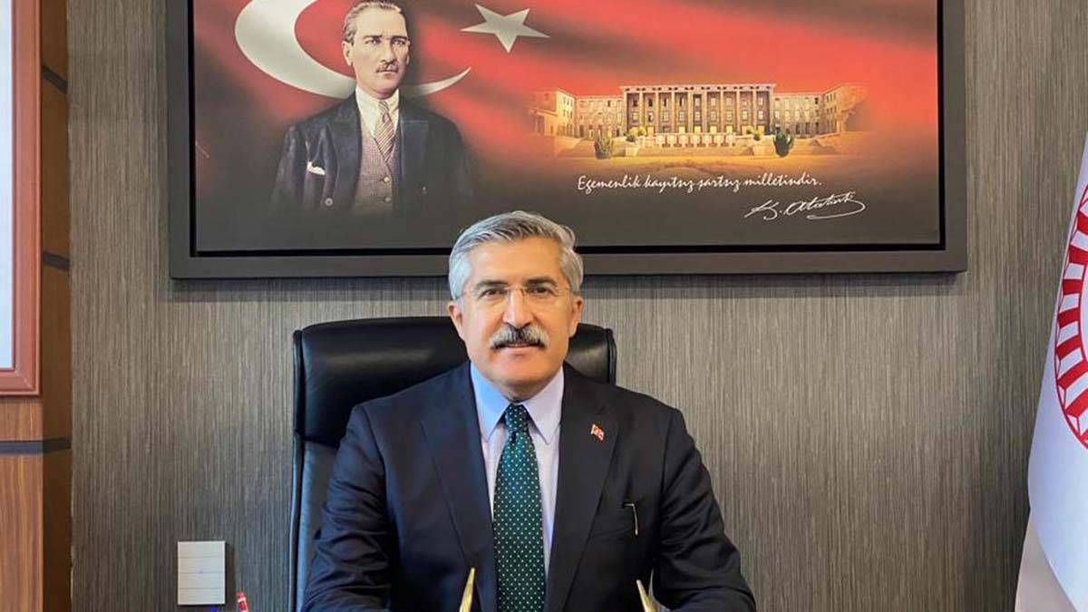 Dezenformasyon yasası talebimiz var