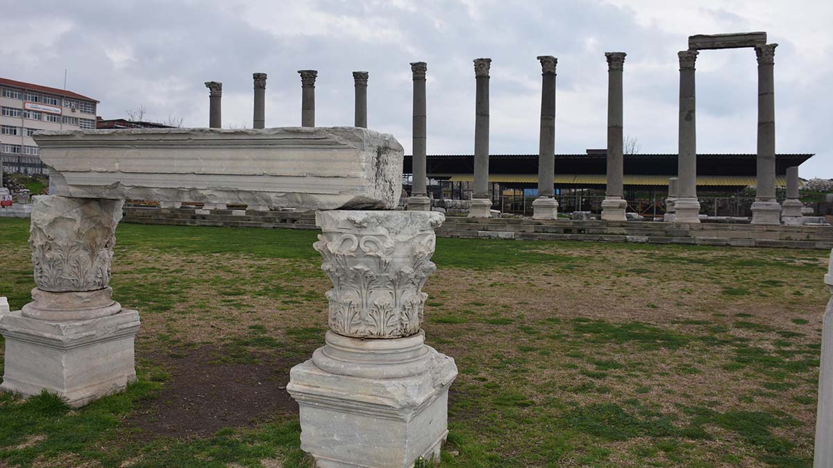 21 gemi grafitisi liman kentinin en somut örneği