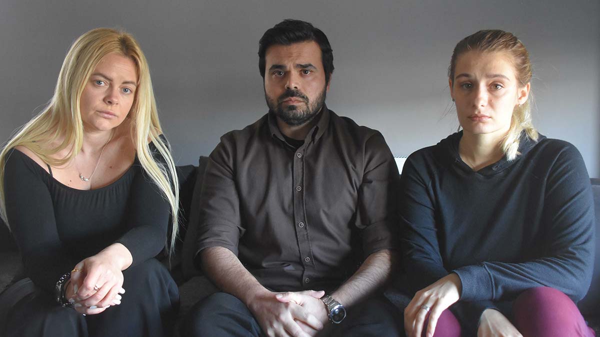 Doğum gününü kutlamak için İzmir'e gelen Ukraynalı Irina ülkesine dönemedi.