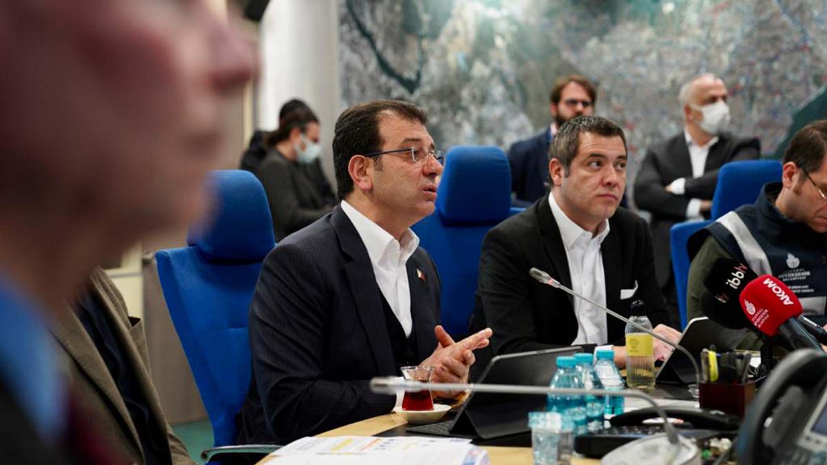 Boğaz'daki ulaşım durdu