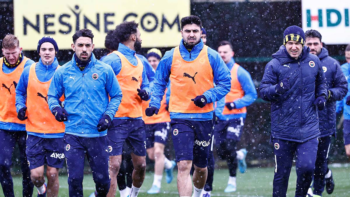 Fenerbahçe Aytemiz Alanyaspor'a konuk olacak