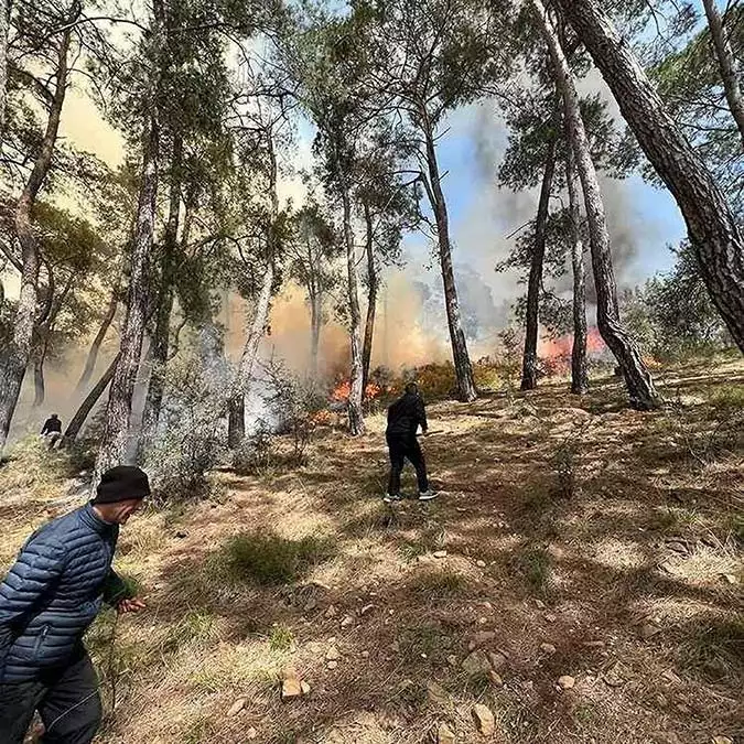 Gocekte orman yangini 1 8762 dhaphoto1 - öne çıkan - haberton