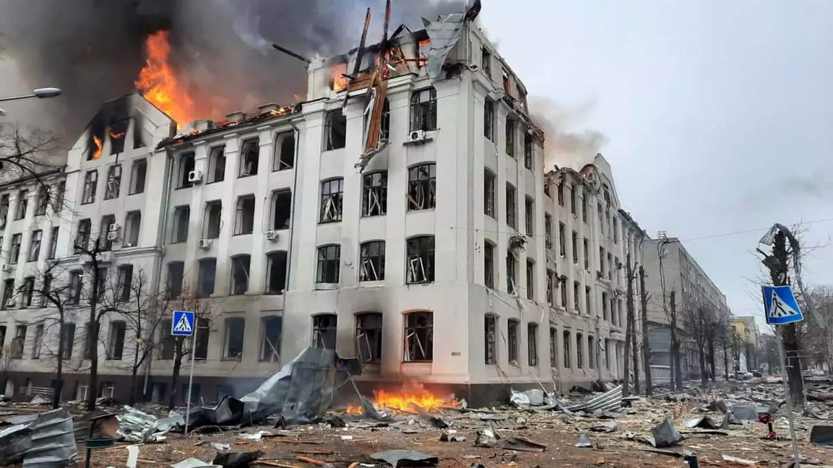 Harkov'da polis merkezi vuruldu
