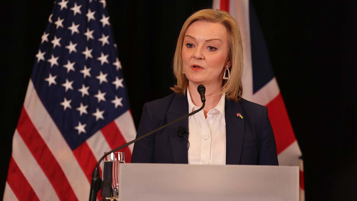 Duma'nın 386 üyesine yaptırım