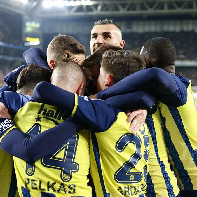 Fenerbahçeli futbolcular seviye atladı