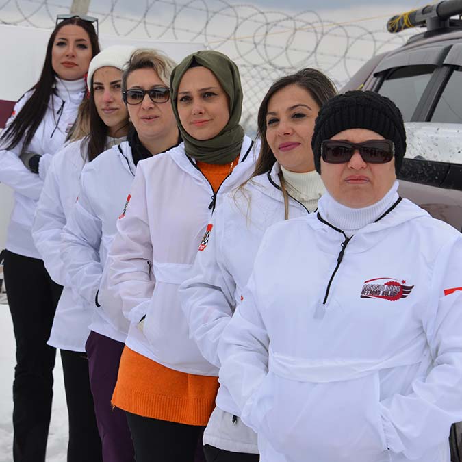 Palandöken'de Kadın Off-Road gösterisi