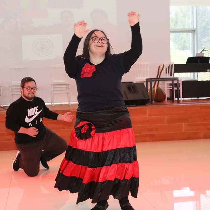 Kağıthane'nin özel çocukları sahneye çıktı