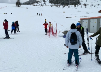 Keltepe Kayak Merkezi'nde hafta sonu yoğunluğu