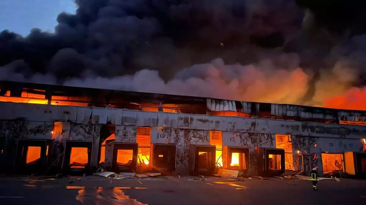Kiev'de donmuş gıda deposu bombalandı