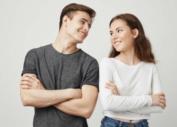 Herkesten farklı olduğunu biliyorum