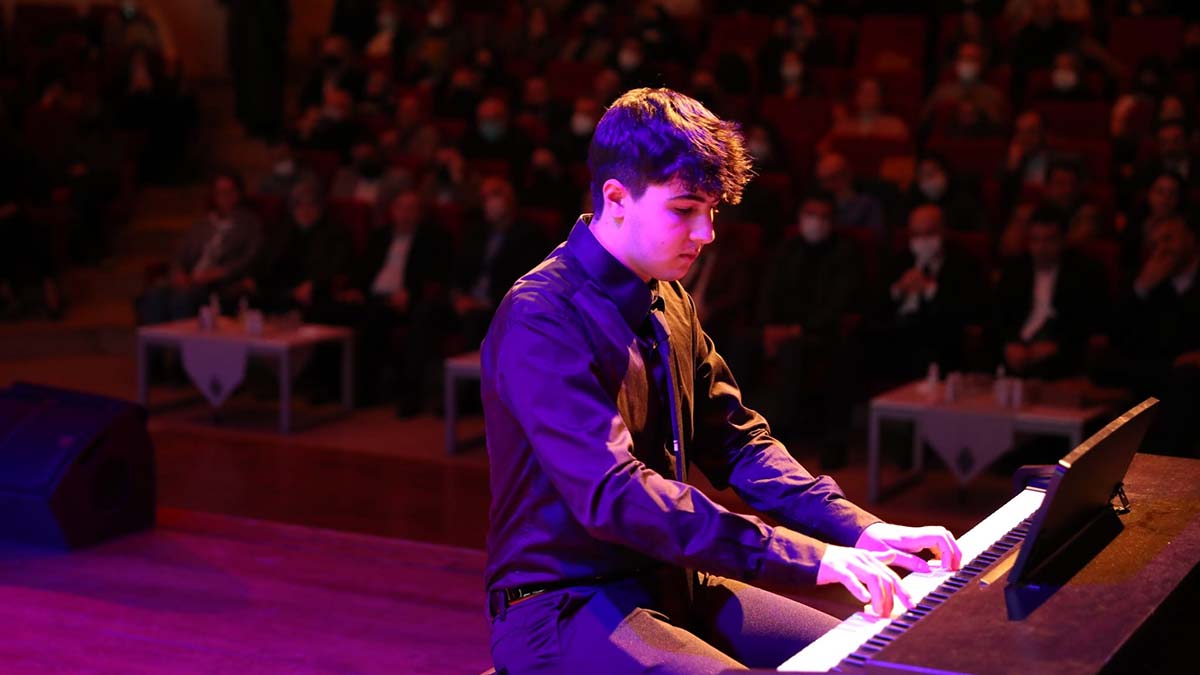 Akademi Ümraniye Müzik Kursu'nun lansmanı yapıldı