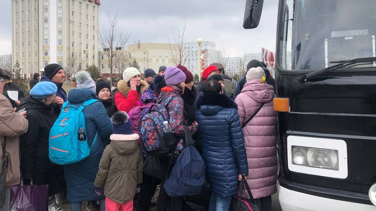 Enerhodar'da kadın ve çocukların tahliyesi başladı