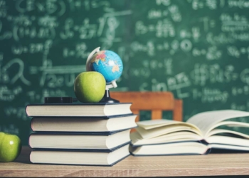 Okuryazar olmamız gerekiyor