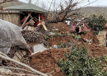 Ordu'da meydana gelen heyelanda 3 bina yıkıldı
