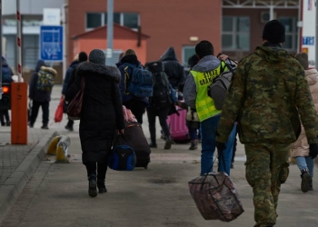 2 milyon Ukraynalı Polonya'ya giriş yaptı