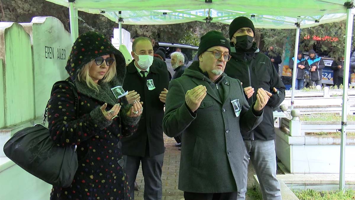 Rasim Öztekin ölümünün 1. yılında anıldı