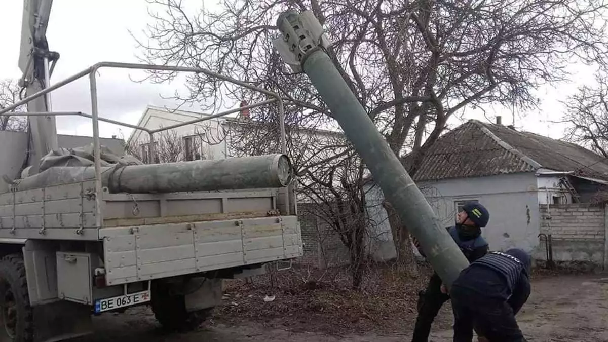 Rus birlikleri yerleşim yerlerine roket attı