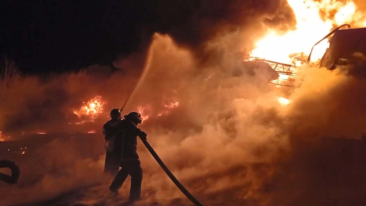 Rusya, Jitomir petrol rafinerisini hedef aldı