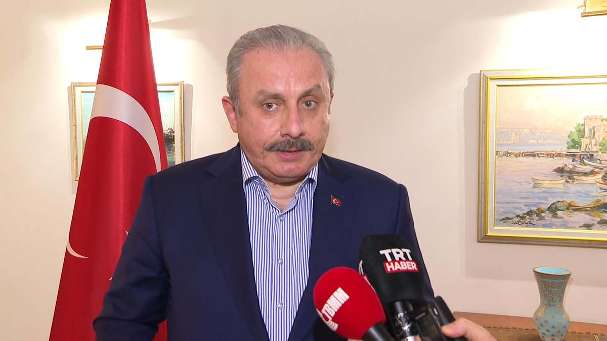 Rusya-Ukrayna müzakerelerinin Türkiye'de yapılması isabetli