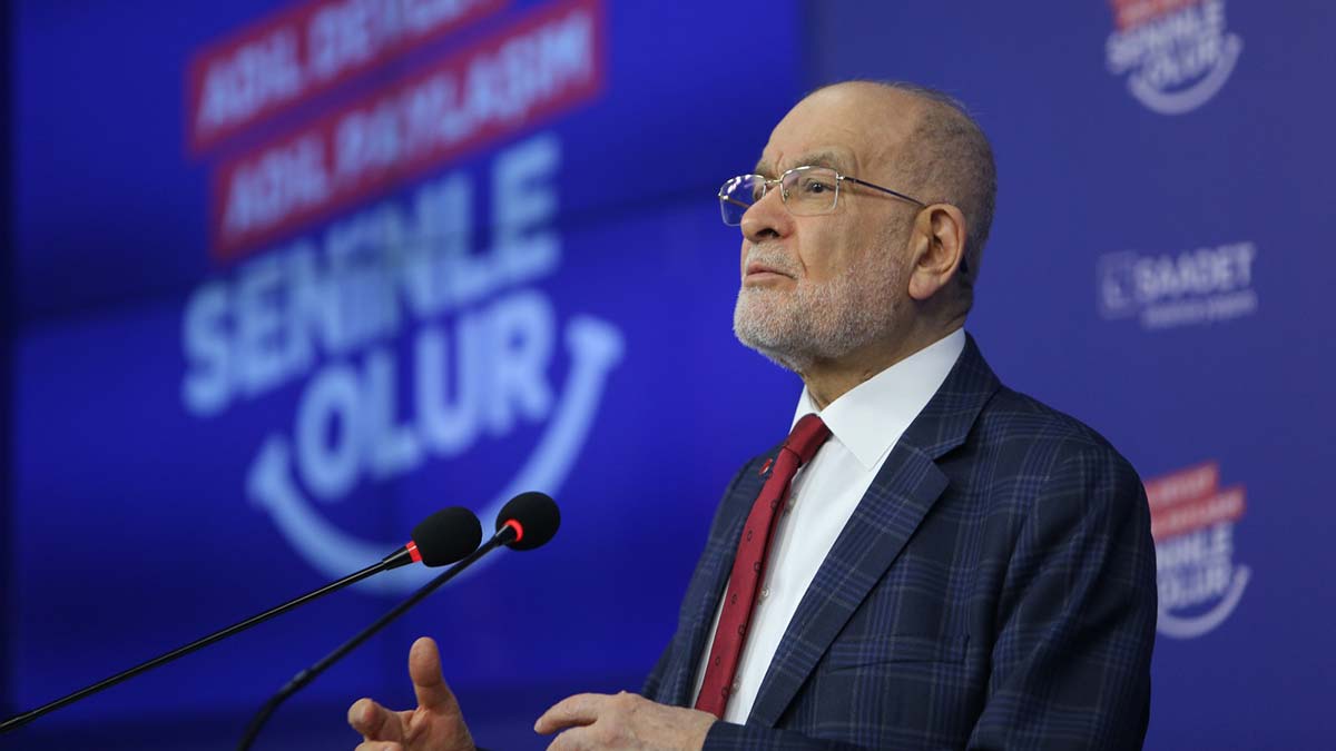 Saadet Partisi Genel Başkanı Temel Karamollaoğlu, "Her ne kadar iktidar, başka başka suni gündemlerle bunu unutturmaya çalışsa da; maalesef ekonomi insanımızın canını yakıyor" dedi.