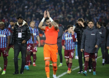 Trabzonspor ile Fenerbahçe karşılaşmaya hazırlanıyor