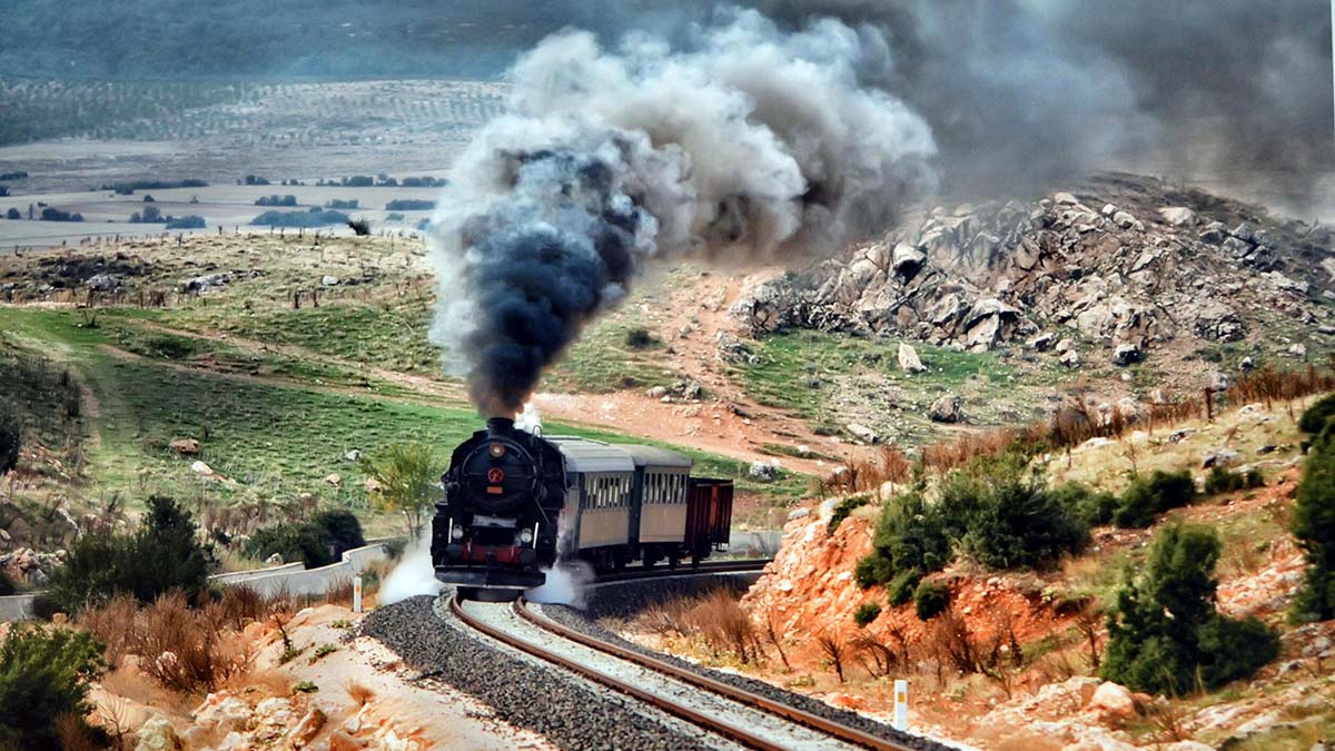 Çalışır durumdaki son lokomotif Alsancak Garı'nda