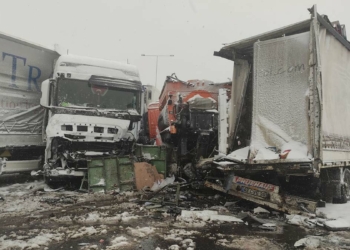 Kuzey Marmara Otoyolu'nda zincirleme kaza