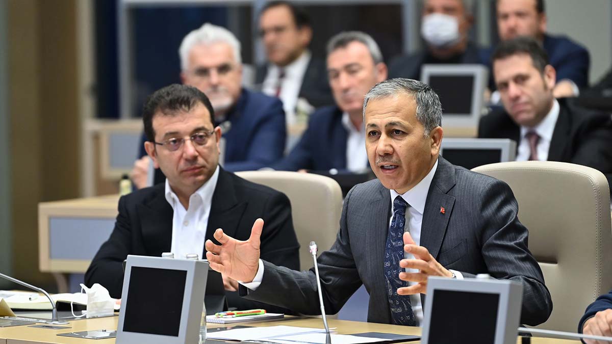 İstanbul'da karla mücadele değerlendirme toplantısı