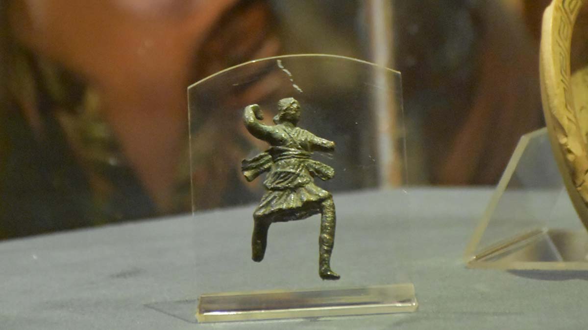 2 bin yıllık Diana heykelcikleri ilk kez sergide