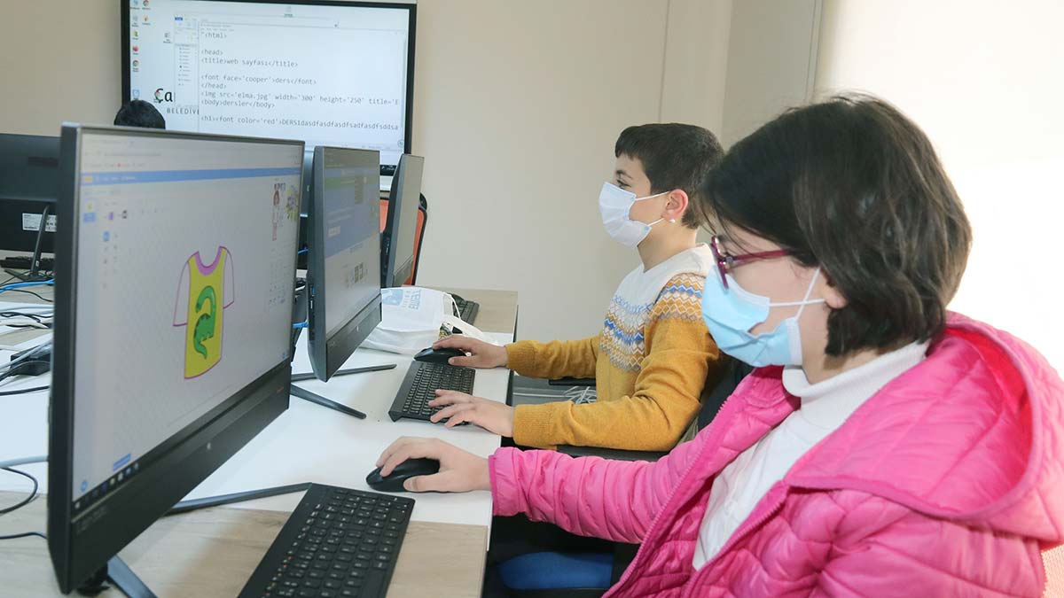 Çocuk Teknoloji Evi ailesi büyüyor