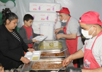 Çankaya sofrasında Ramazan'ın ilk iftarı