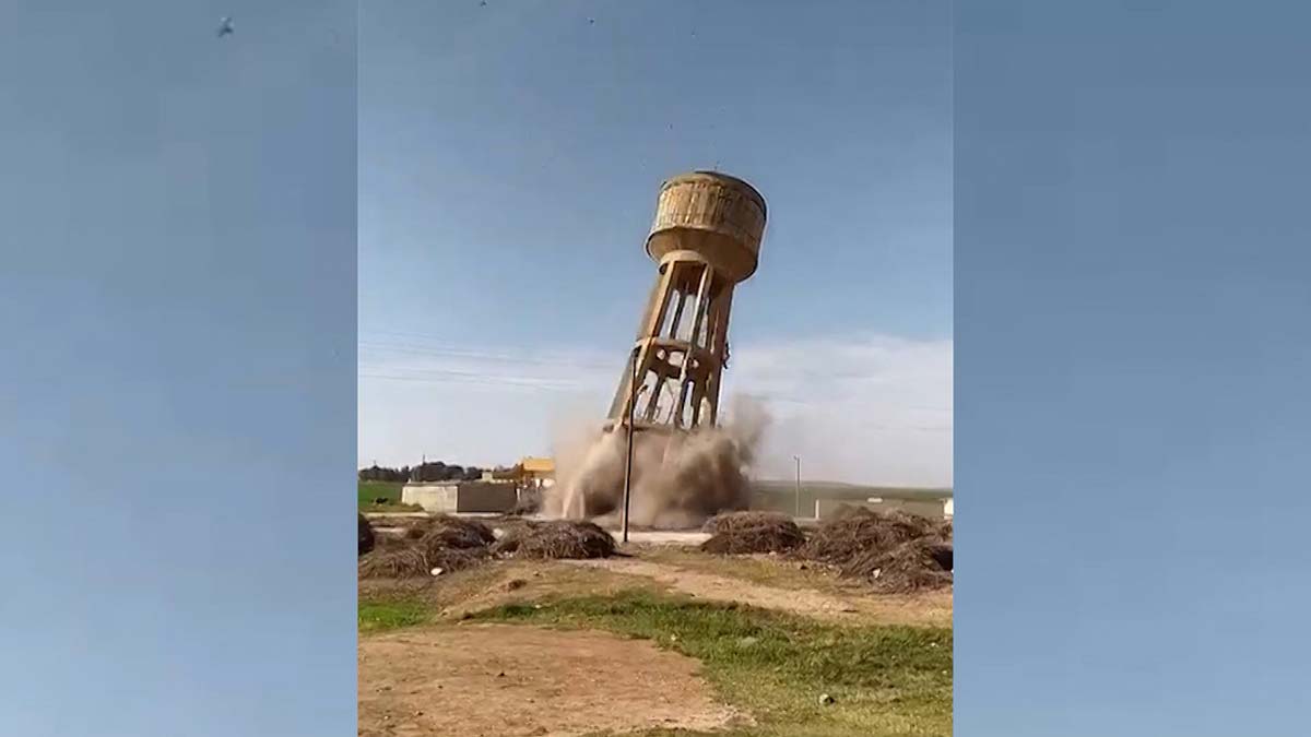 32 yıllık su deposu 15 saniyede yıkıldı