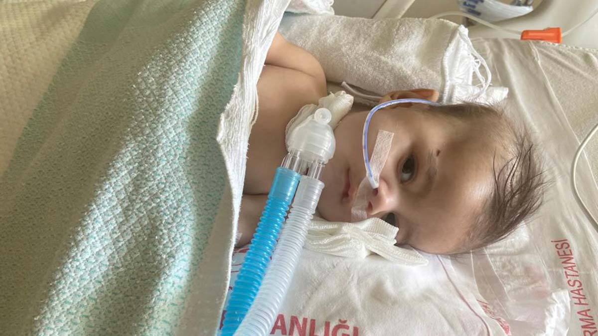 7 aylık SMA'lı Yasmin'in yaşam savaşı