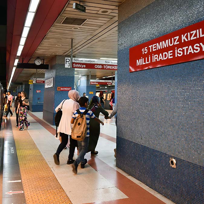 Vatandaşların ulaşımlarını rahatlıkla sağlayabilmesi amacıyla, Başkentte Ramazan Bayramı'nda toplu taşıma araçları ücretsiz olacak.