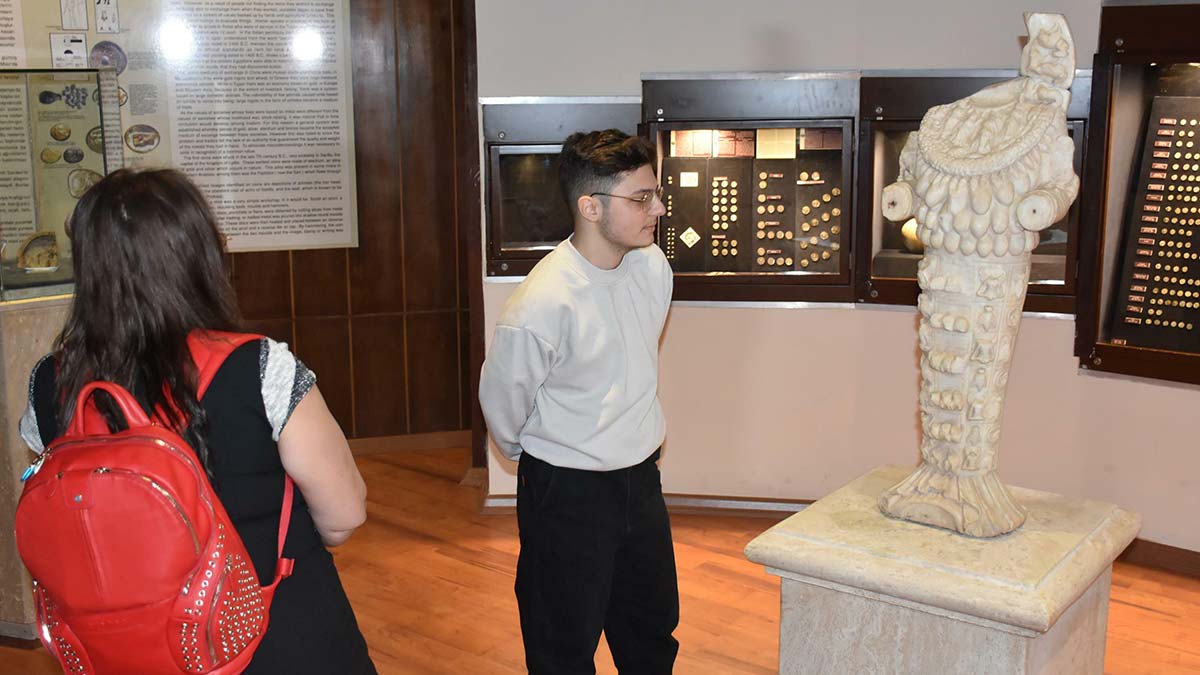 Artemis heykeli, yarım asır sonra sergilendi